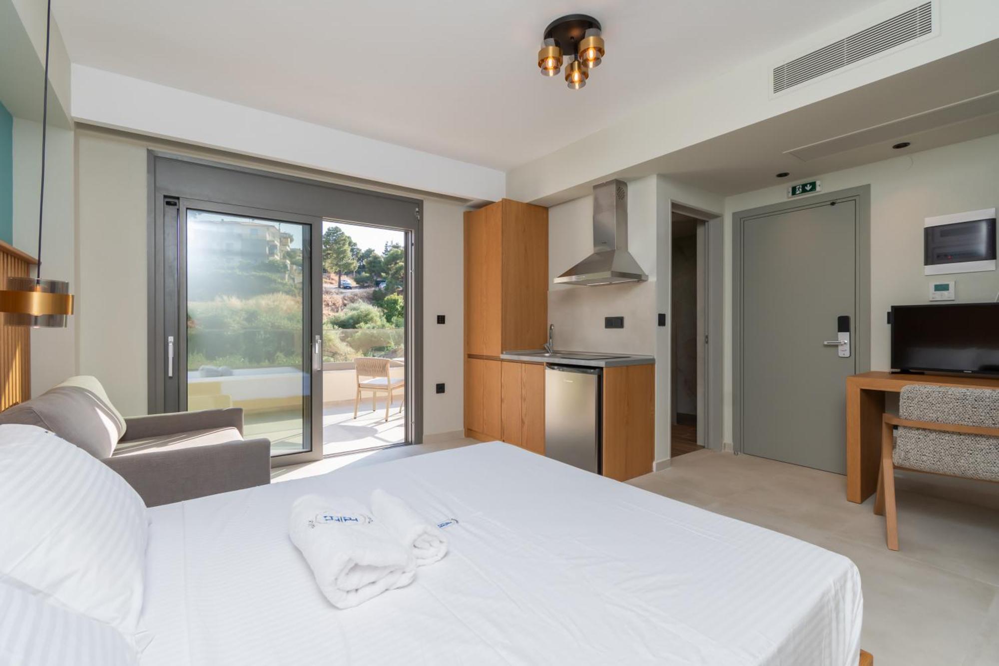 Hp Family Suites Neos Marmaras Oda fotoğraf
