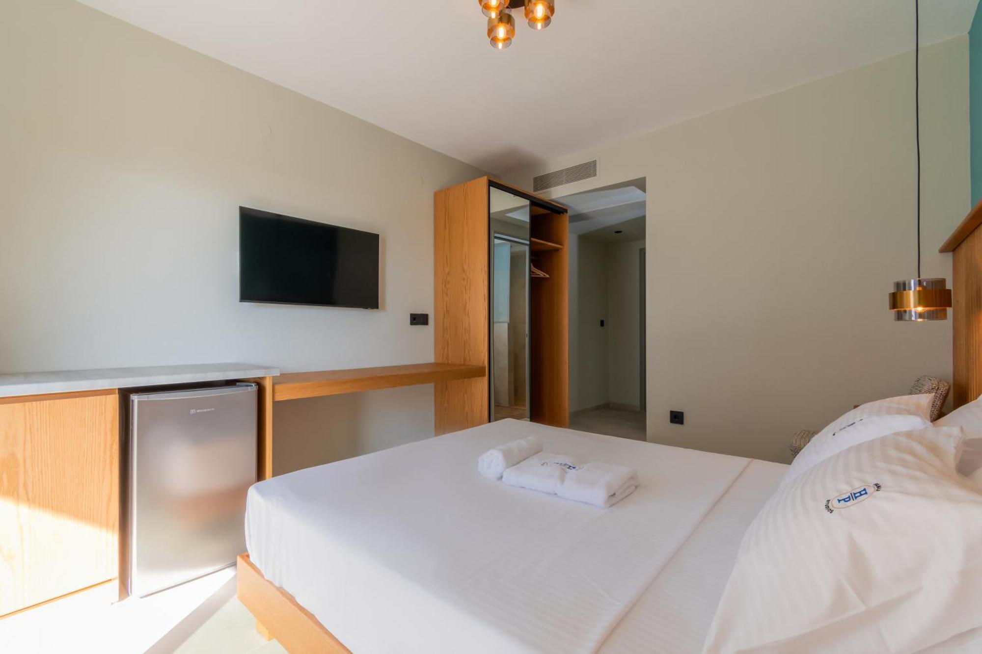 Hp Family Suites Neos Marmaras Oda fotoğraf